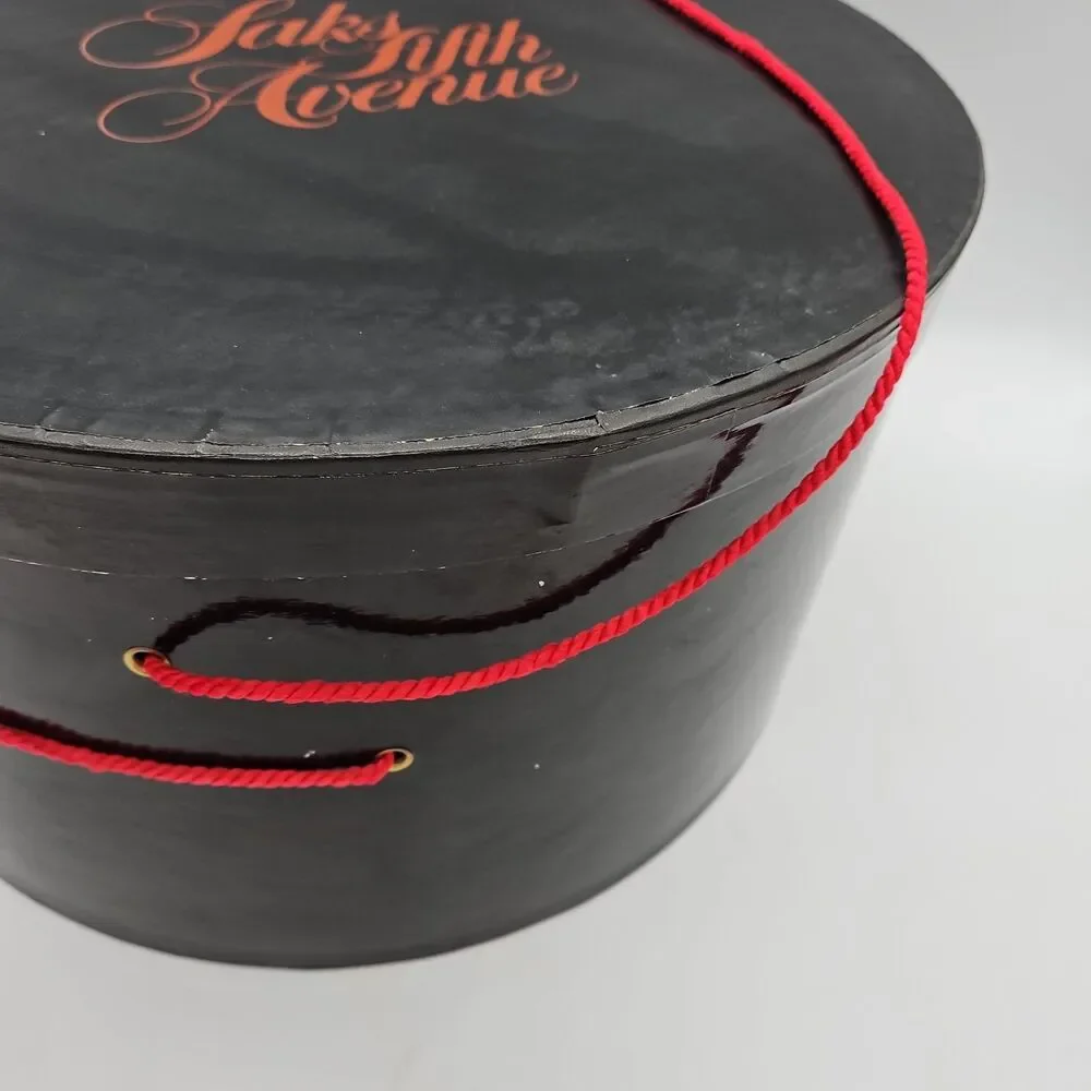 Vintage Saks Fifth Avenue Black Hat Box 15
